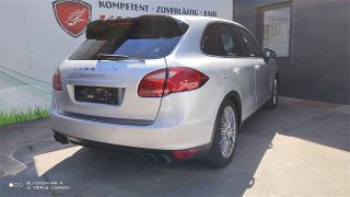Porsche Cayenne II Turbo Aut. *Navi*Leder*Xenon*