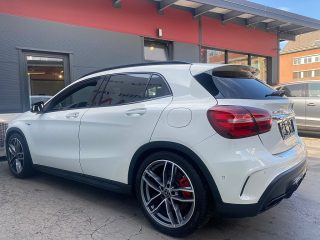 Mercedes-Benz GLA 45 AMG Aut. *Navi*RFKamera*Bi-Xenon*