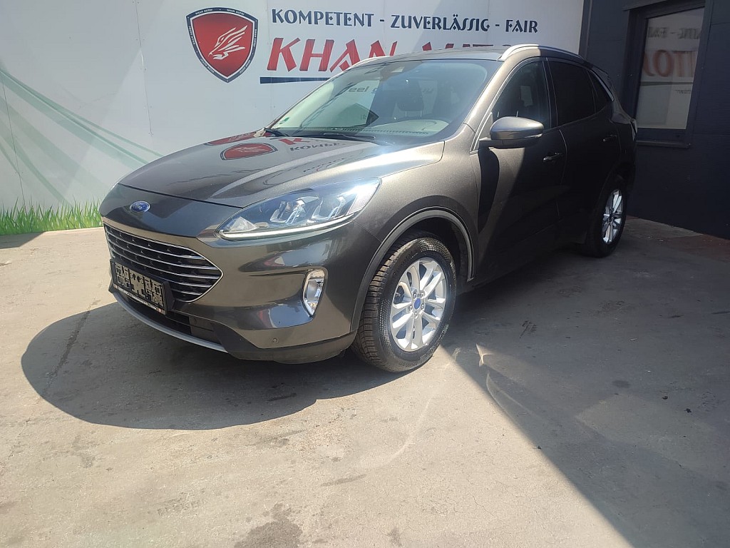 Ford Kuga 1,5 EcoBlue Titanium Aut. *Navi*RFamera*