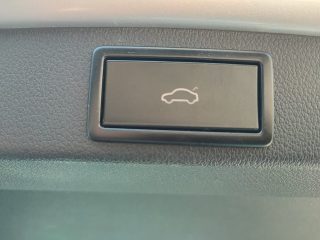 Skoda Octavia Combi 1,6 TDI DSG *Navi*RFKamera*Abstandstempomat*