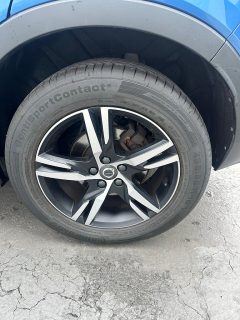 Volvo XC40 B4 AWD R-Design Geartronic *LED*Navi*Abstandstempomat*