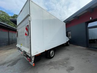 IVECO Daily 35S16 4100 *Kofferaufbau mit Ladebordwand*