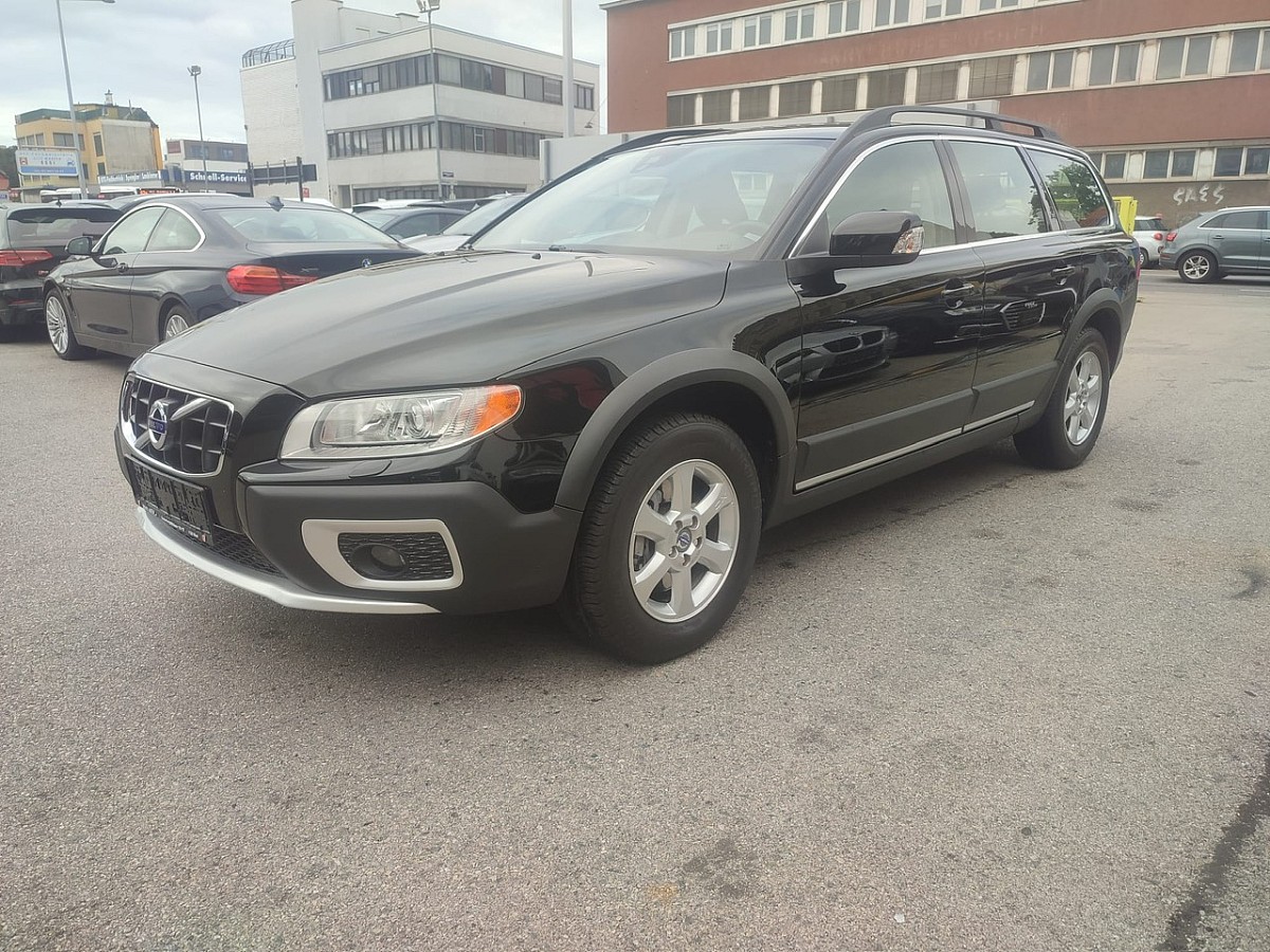 Volvo XC70 D4 Kinetic AWD *Navi*Bi-Xenon*Bluetooth*