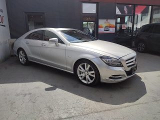 Mercedes-Benz CLS 350 CDI  4MATIC Aut. DPF *AMG-Line*LED*Sitzbelüftung*Schiebedach*Leder*