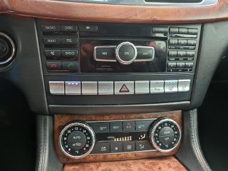 Mercedes-Benz CLS 350 CDI  4MATIC Aut. DPF *AMG-Line*LED*Sitzbelüftung*Schiebedach*Leder*