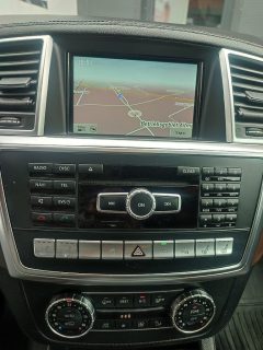 Mercedes-Benz GL 350 BlueTEC 4MATIC Aut. *AMG-Line*7-Sitzer*Navi*Schiebedach*