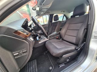 Mercedes-Benz E 200 Elegance CDI Aut. *Navi*Bluetooth*PDC*