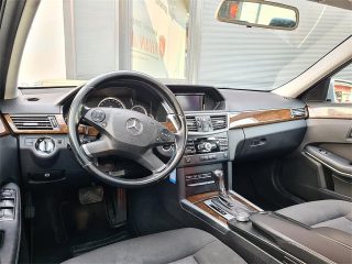 Mercedes-Benz E 200 Elegance CDI Aut. *Navi*Bluetooth*PDC*