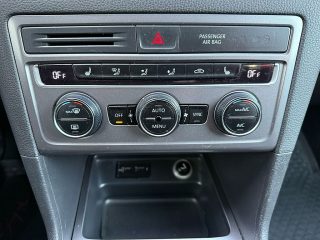 VW Golf Sportsvan Comfortline 1,6 BMT TDI *AHK*