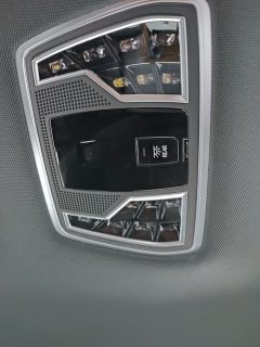 Audi A8 Lang 60 TFSI e PHEV quattro *Vollausstattung*