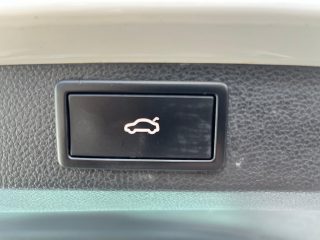 Skoda Karoq 2,0 TDI SCR 4x4 DSG *Navi*LED*Canton*RFKamera*