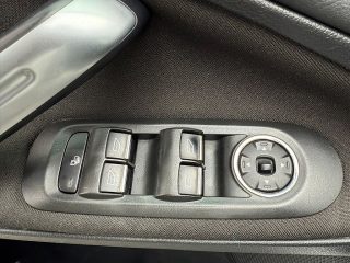 Ford S-MAX Titanium 2,0 TDCi DPF Aut. *Navi*Bluetooth*PDC*