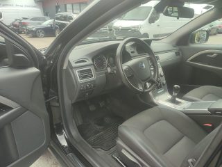 Volvo XC70 D4 2,4D Kinetic AWD *sehr schöner Zustand* Serviceheft*