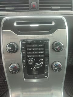 Volvo XC70 D4 2,4D Kinetic AWD *sehr schöner Zustand* Serviceheft*