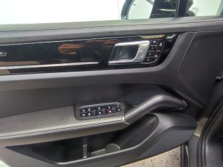 Porsche Cayenne Coupe E-Hybrid PHEV 17,9 kWh Aut. *LED*Navi*Glasdach*