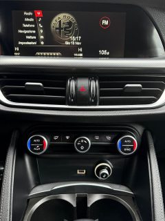 Alfa Romeo Stelvio Super 2,2 ATX AWD