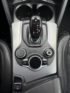 Alfa Romeo Stelvio Super 2,2 ATX AWD