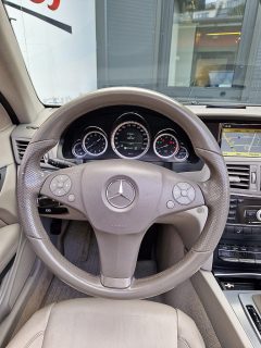 Mercedes-Benz E 350 CGI BlueEfficiency Aut. *Leder*Navi*Xenon*Bluetooth*