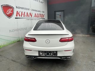 Mercedes-Benz E 400 4MATIC Aut. *AMG*